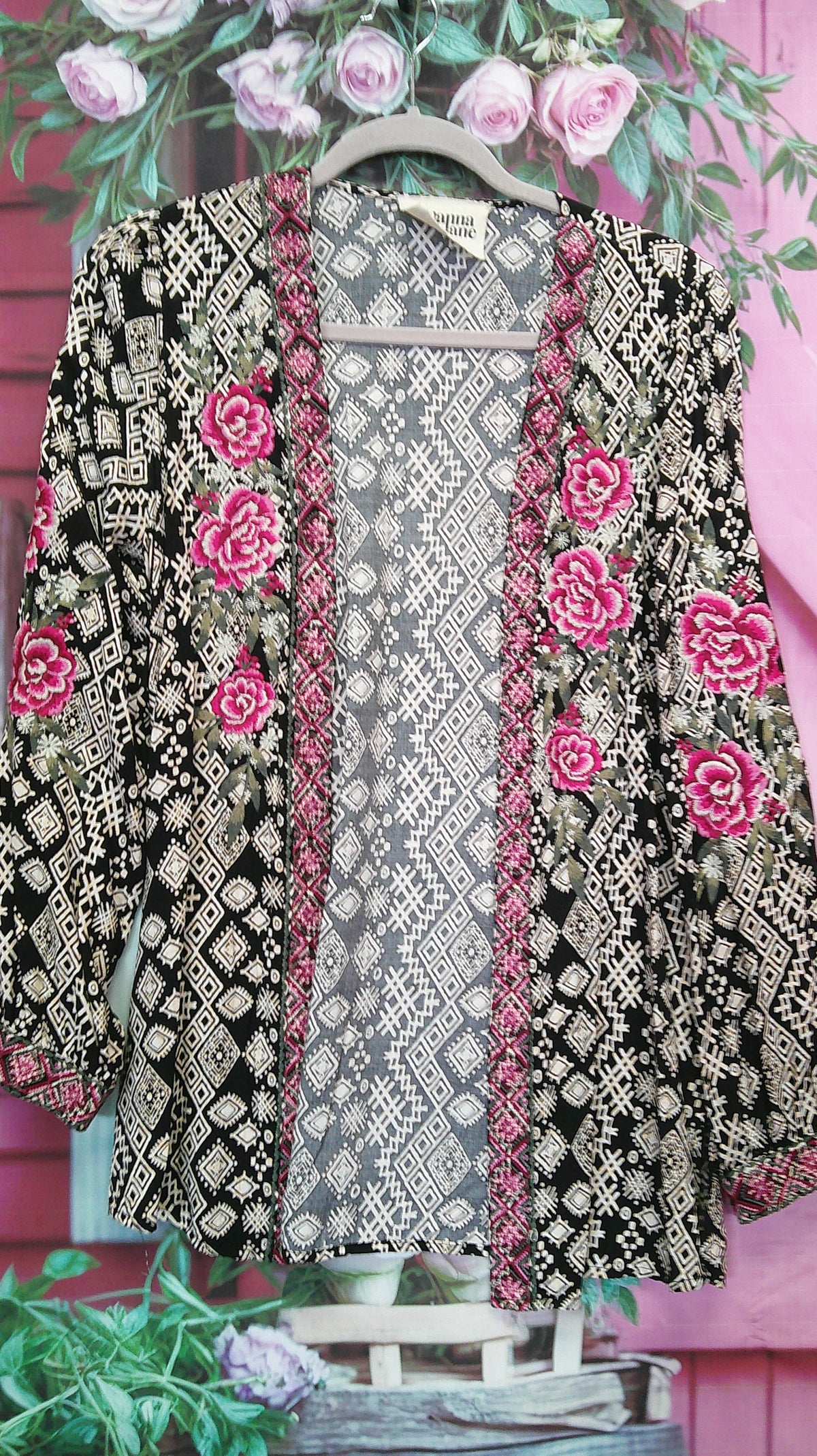(P) Savanna Jane Overlay S 10/8/26