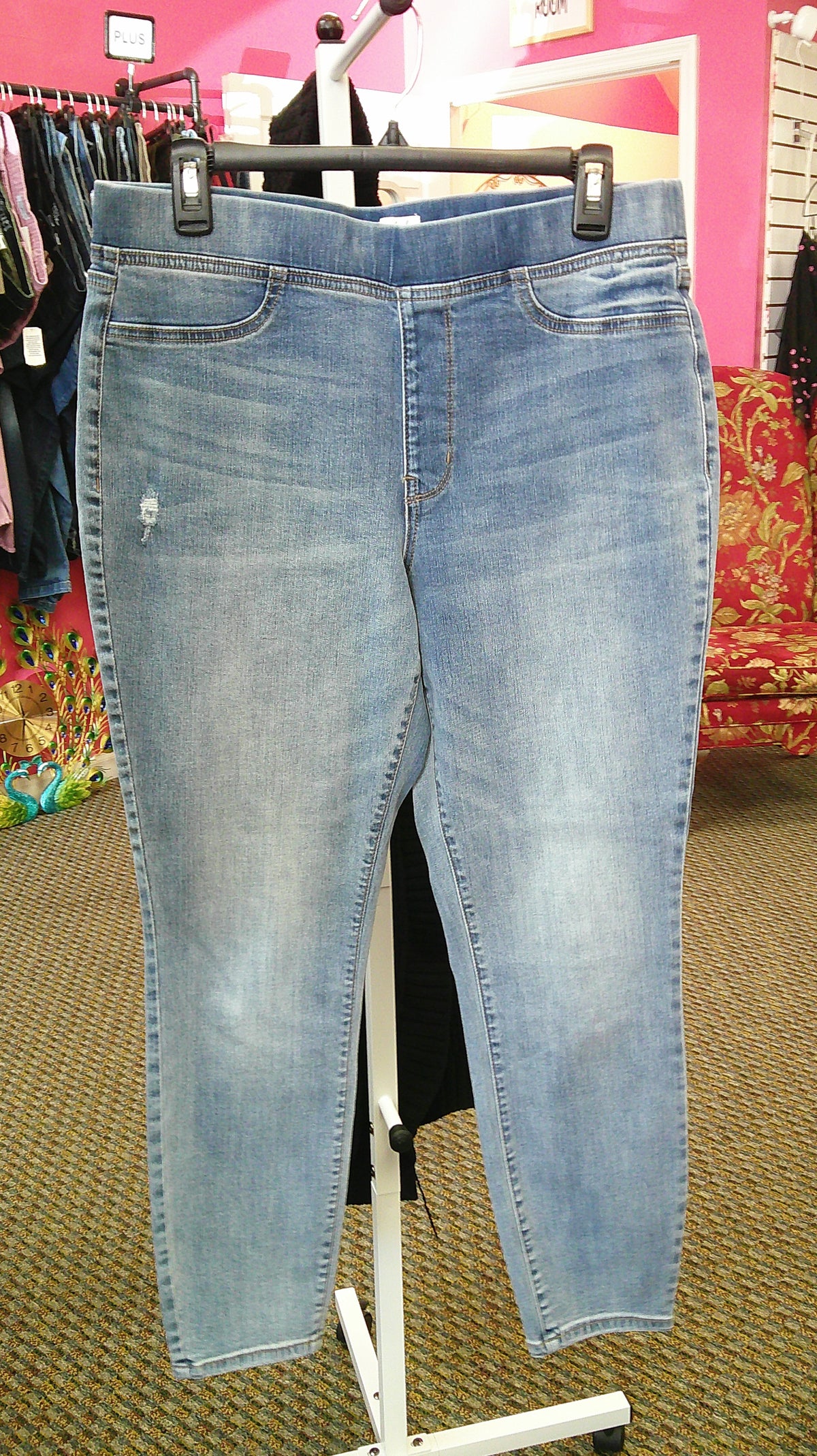 (P) Wonderly pull on 10S jeans 10/22/26
