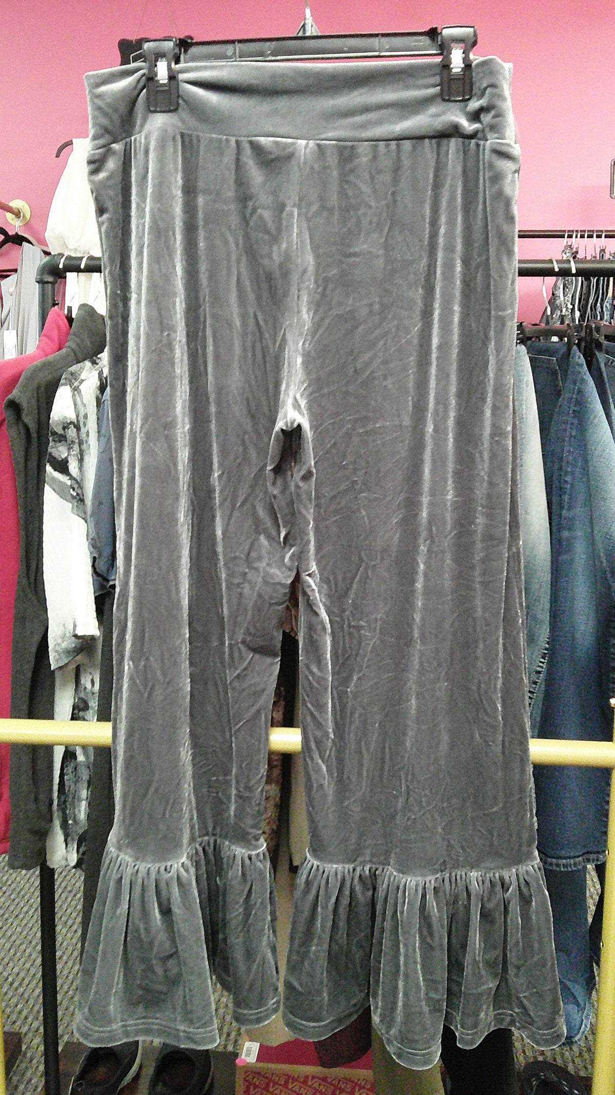 (D) Matilda Jane g velvet L pants 10/8/26