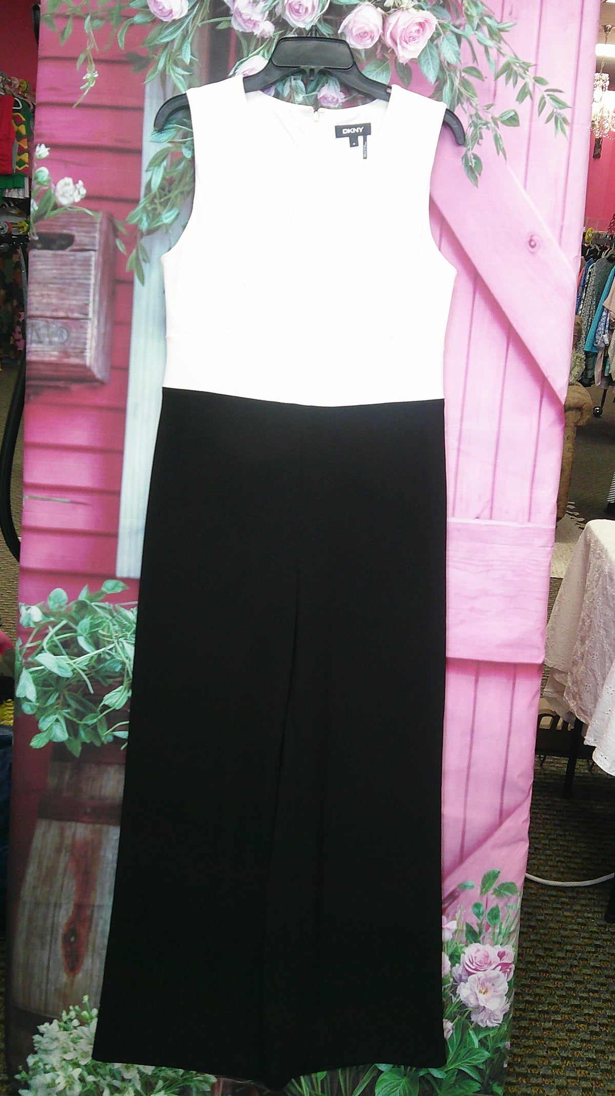 (D) DKNY 10 Jumpsuit 10/08/26