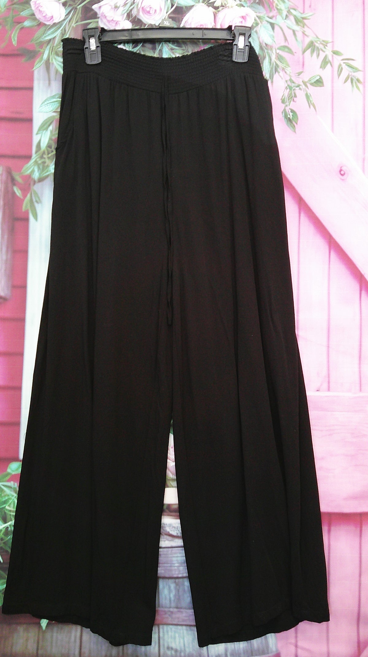 (P) ee:some black L pants 10/29/26