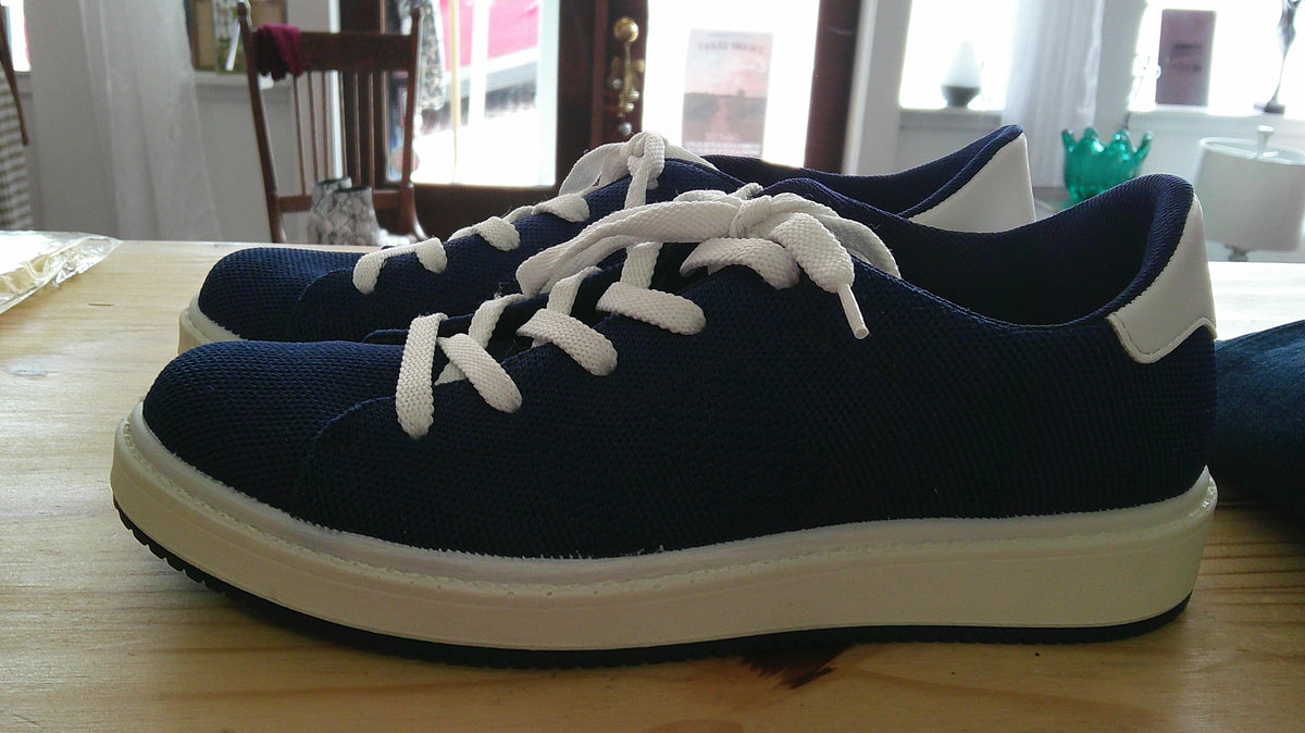 (P) PMG Blue 8.5 Tennis Shoes 10/8/26