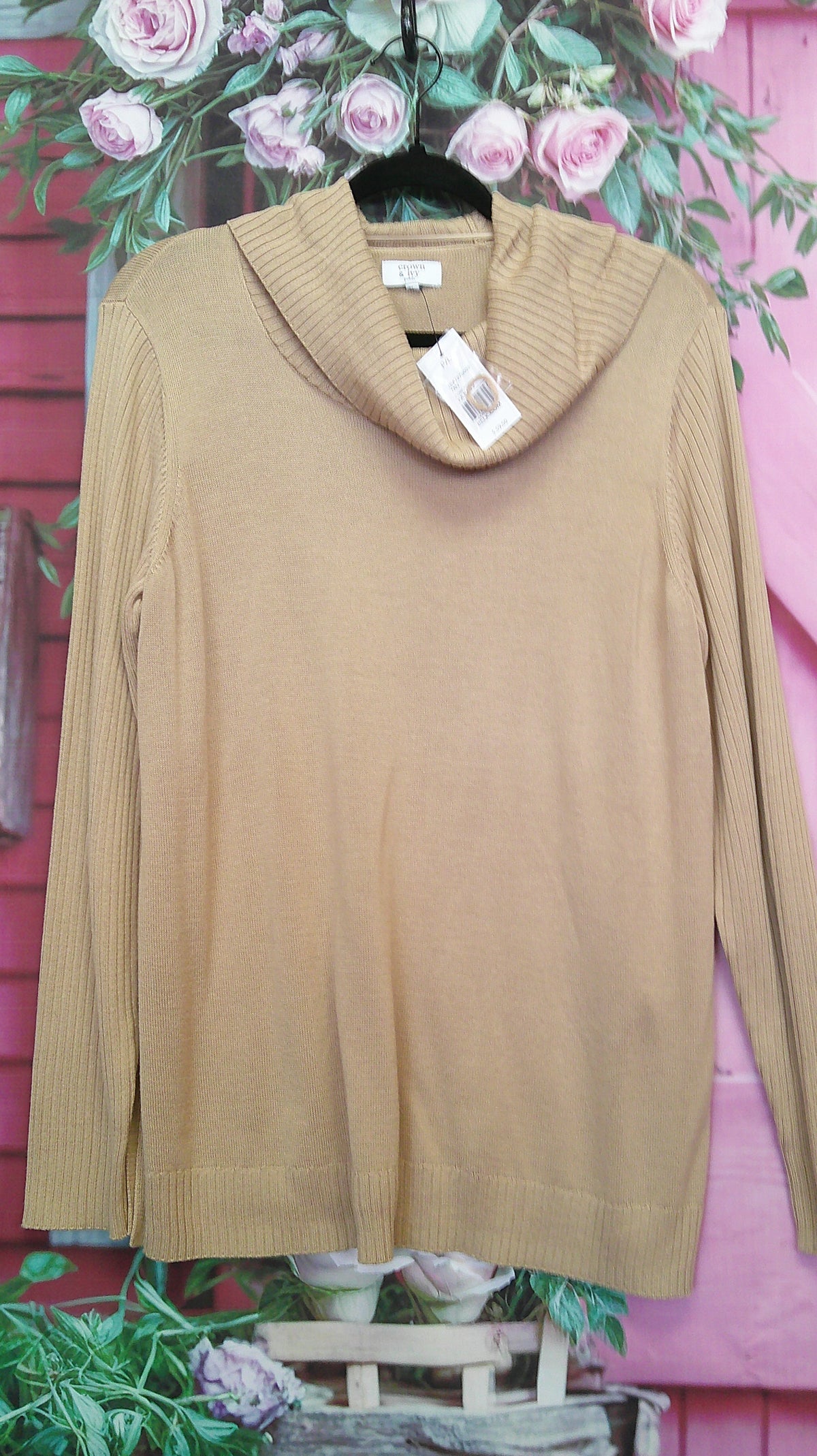 (D) NWT Crown & Ivy tan PL sweater 10/15/26