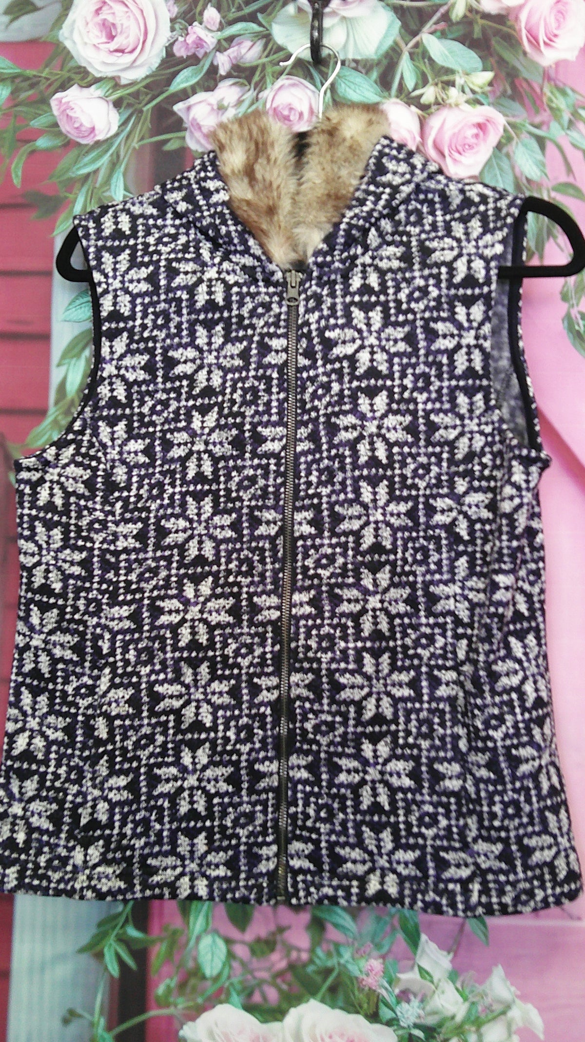 (D) Talbots faux-fur knit vest PM 10/15/26