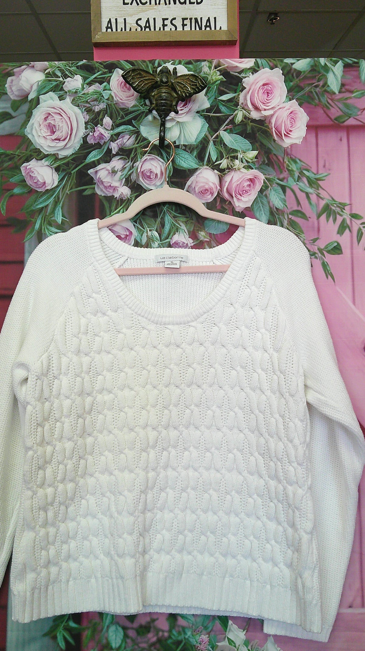 (P) Liz Claiborne White Sweater XL 9/18/26