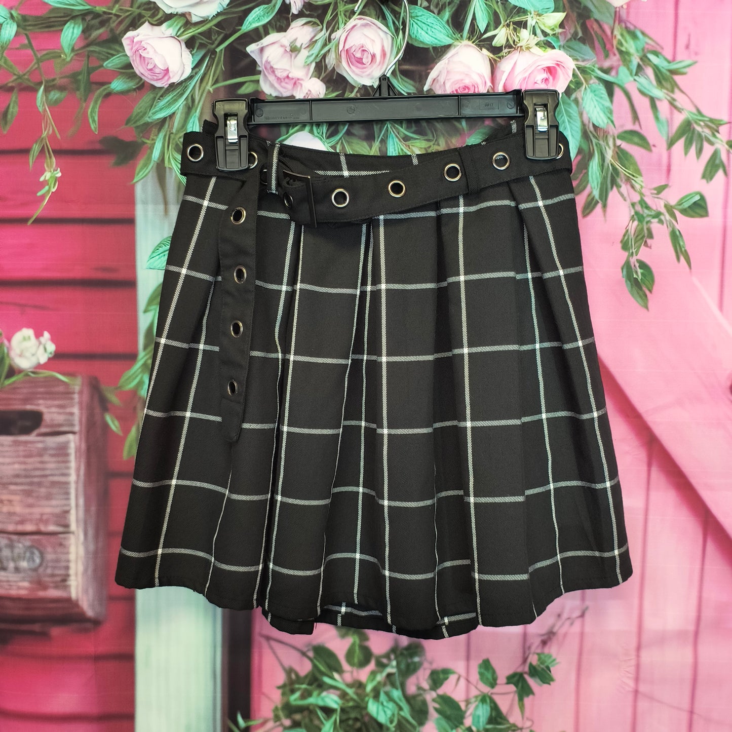 Hot Topic Pleated black Skirt SM 7/29/26