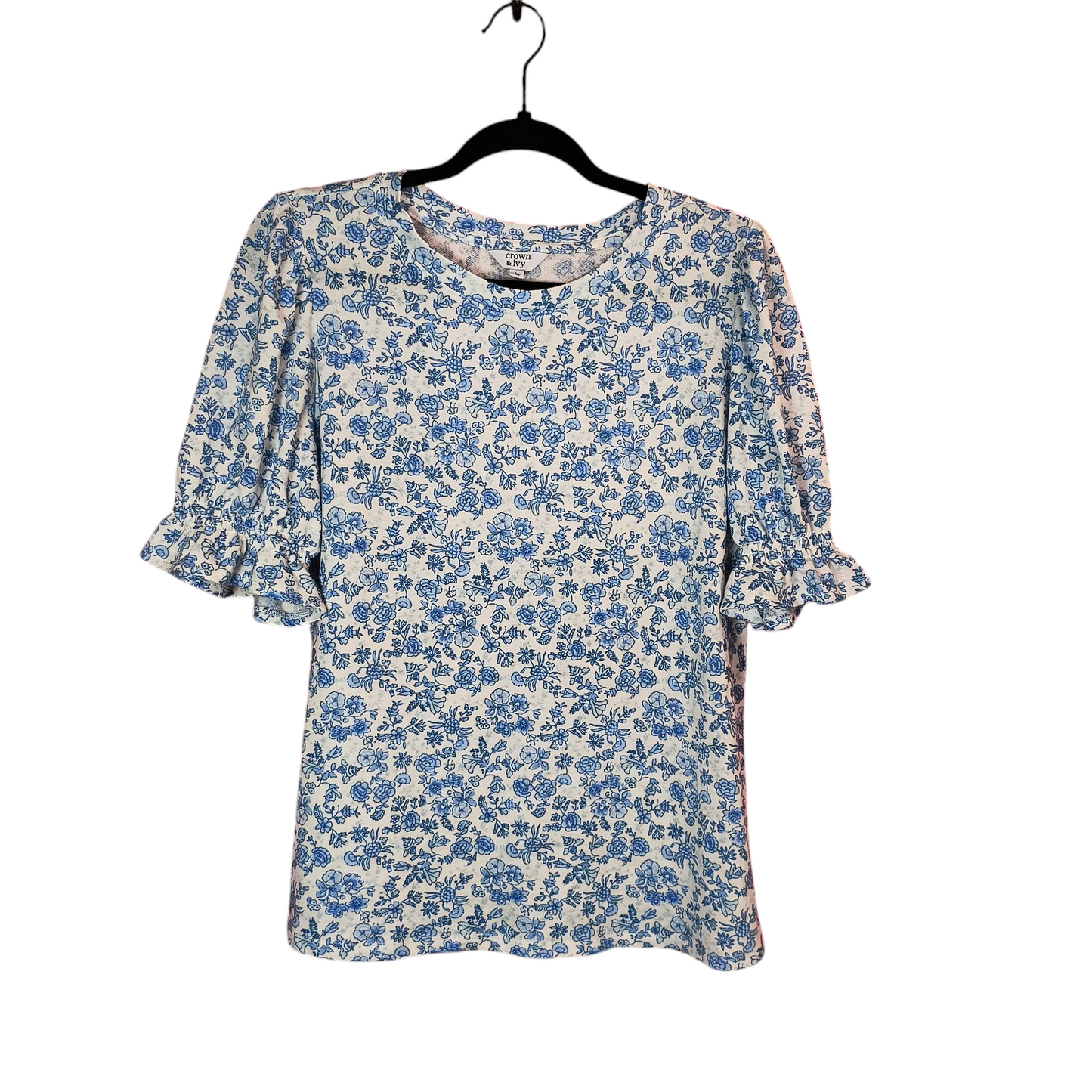 Crown & Ivy blue & white floral smocked sleeve top Large