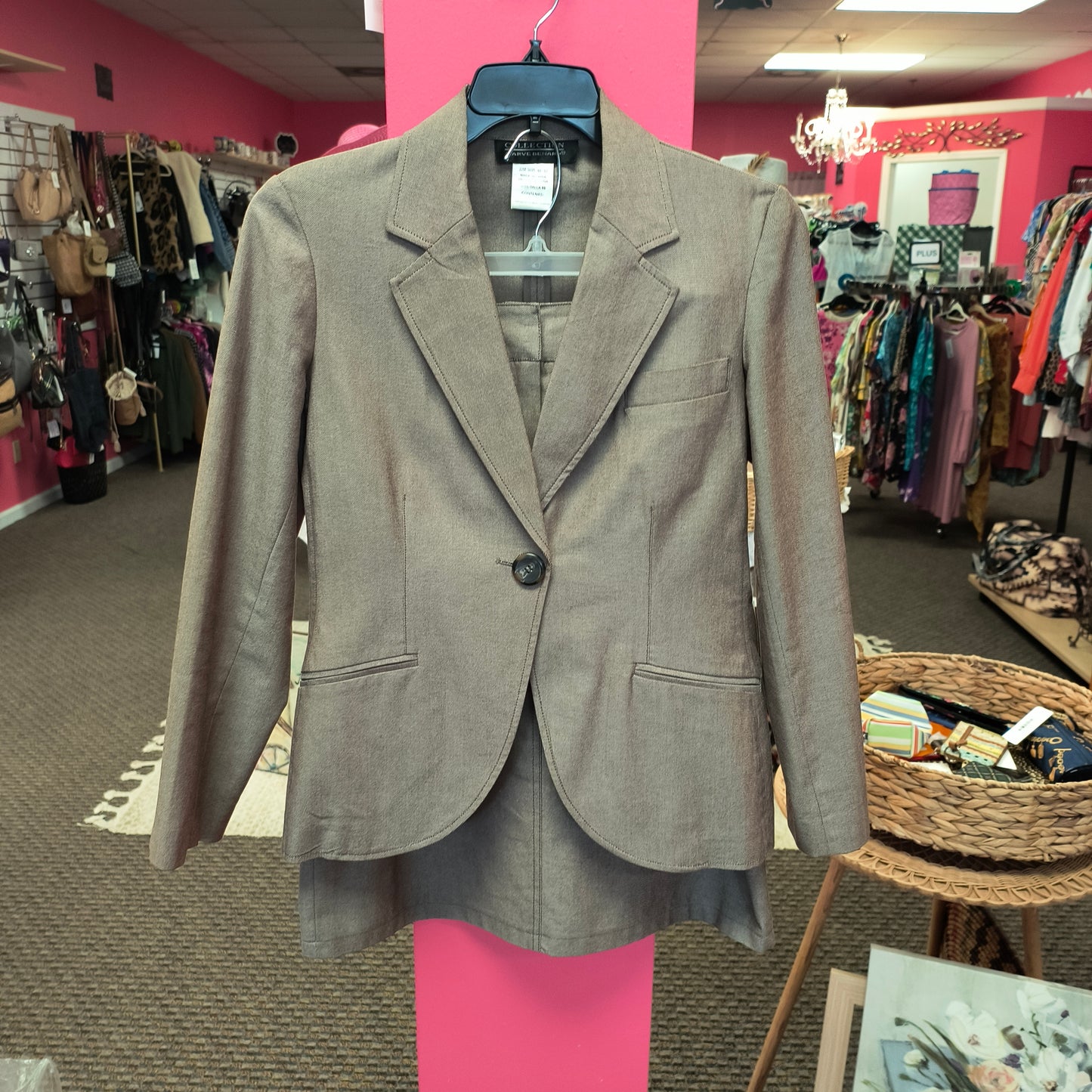 Harve Benard 2pc Set 10 5/28/26