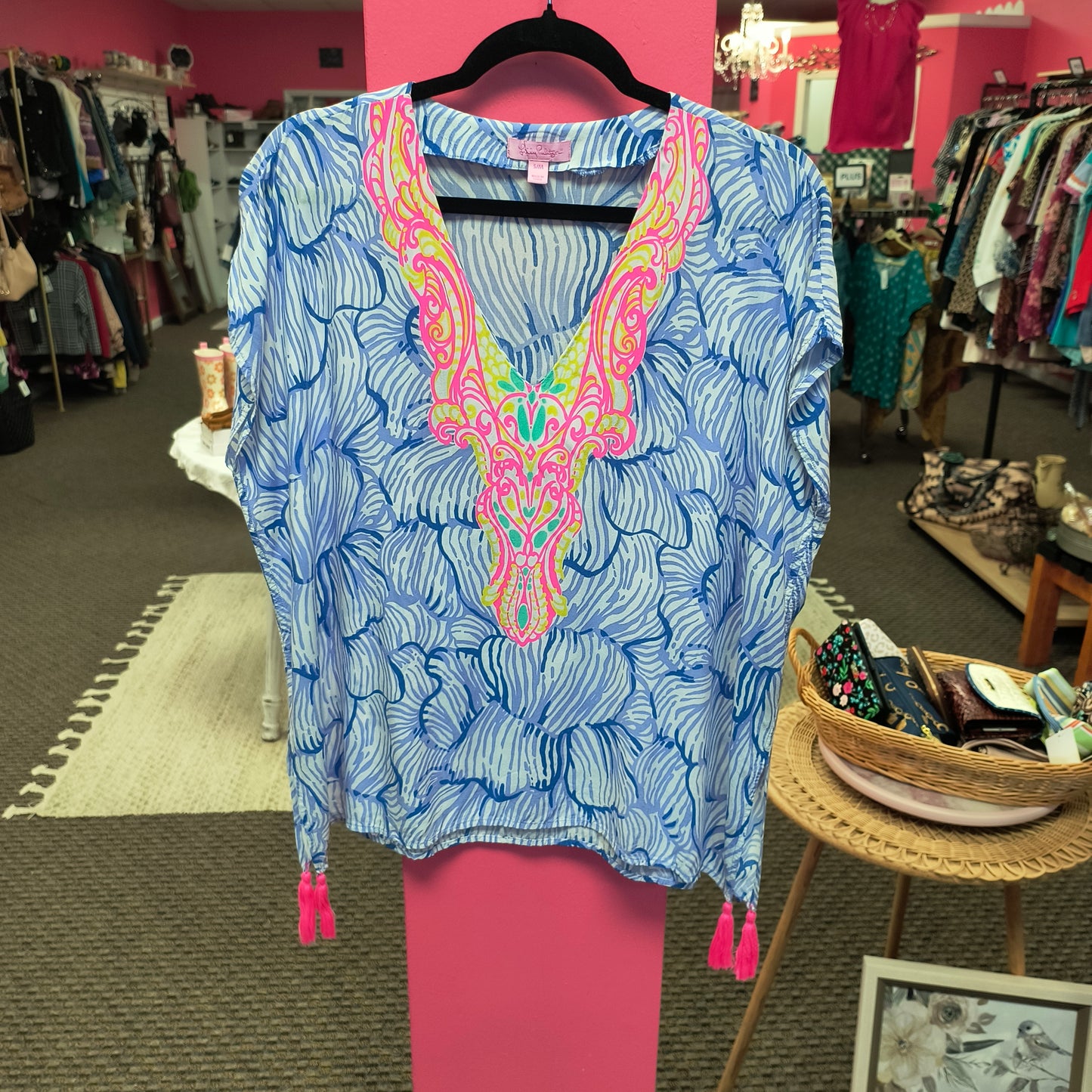 Lilly Pulitzer S/M Caftan top 6/19/26