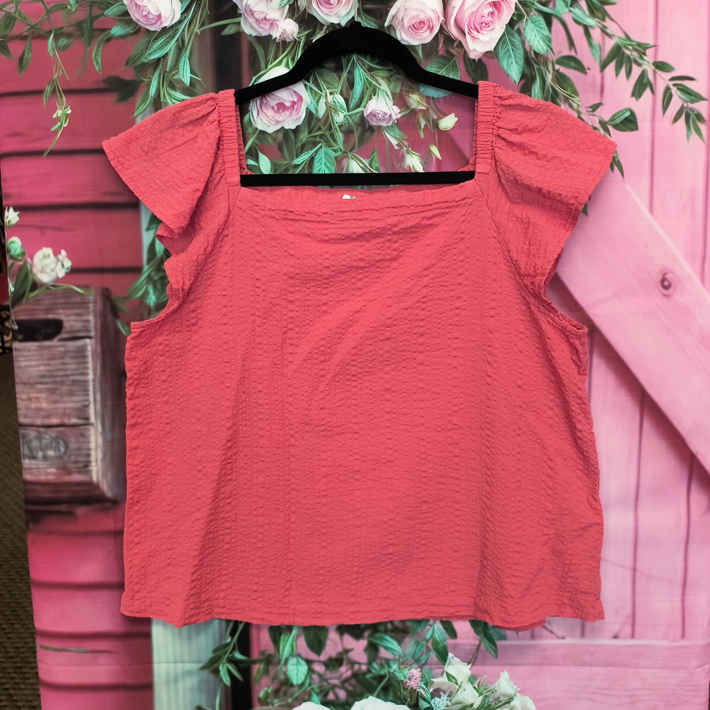 Gap ruffle top M 7/23/26