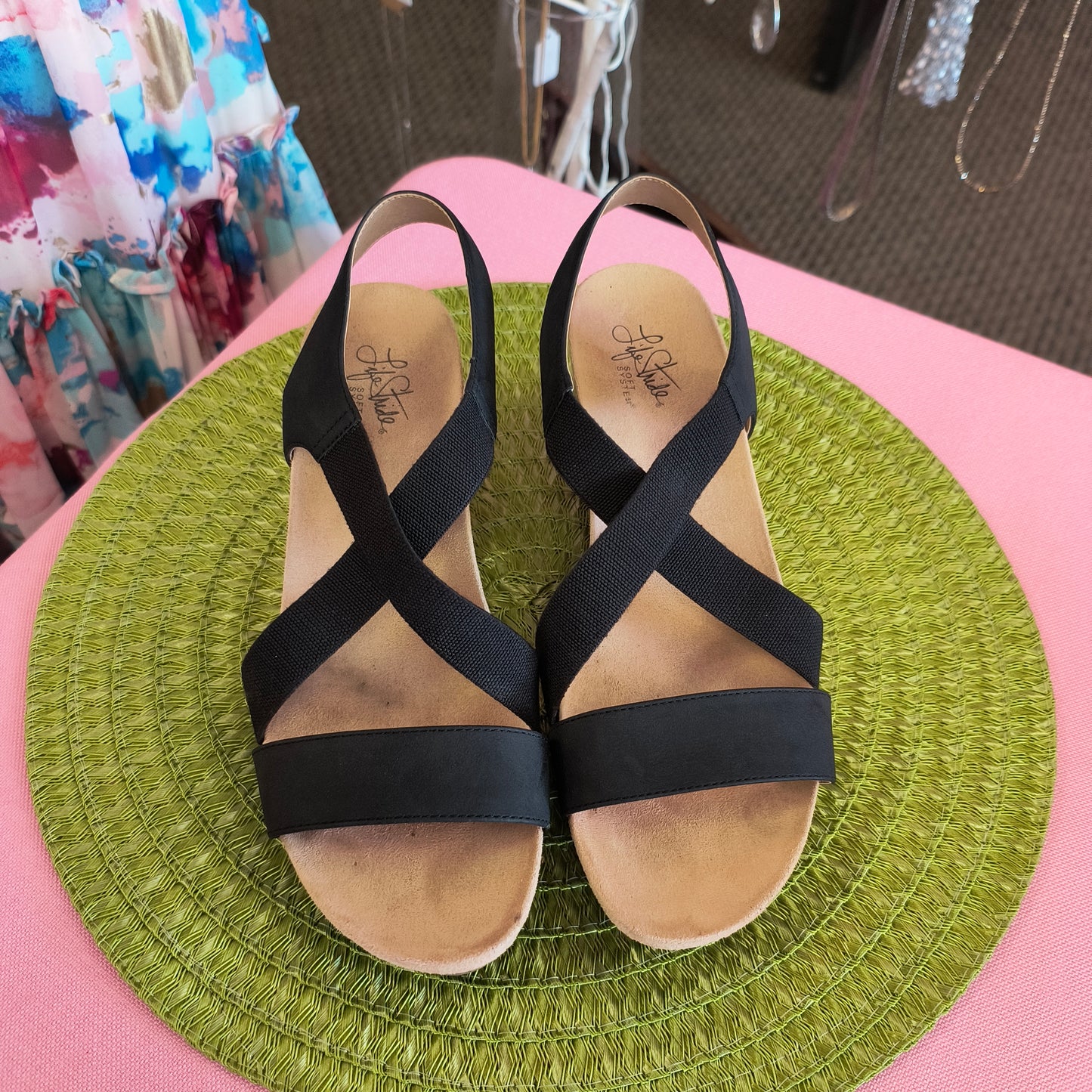 LifeStride black sandals 10 6/4/26
