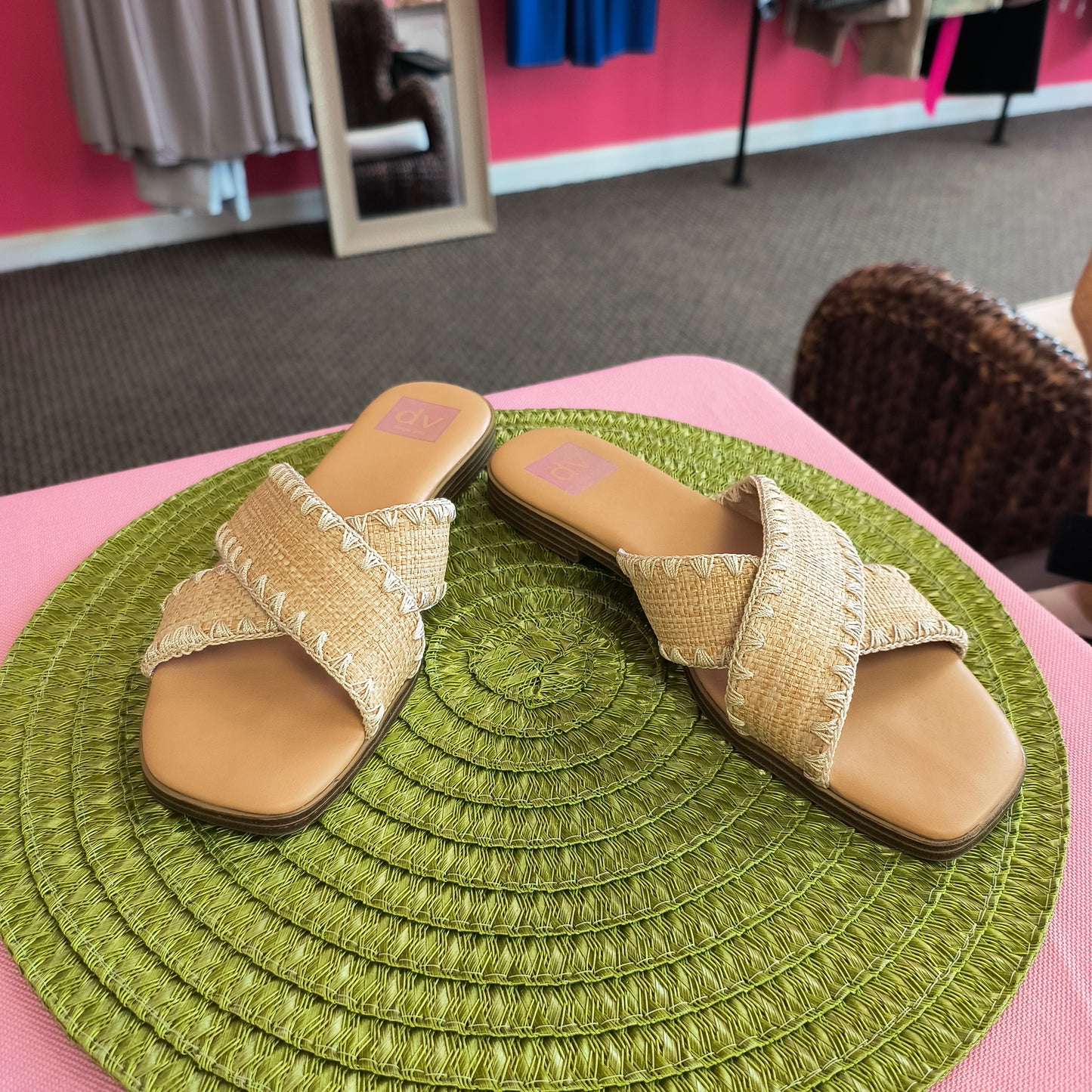 Dolce Vita RAFFIA Sandals 8.5 6/26/26