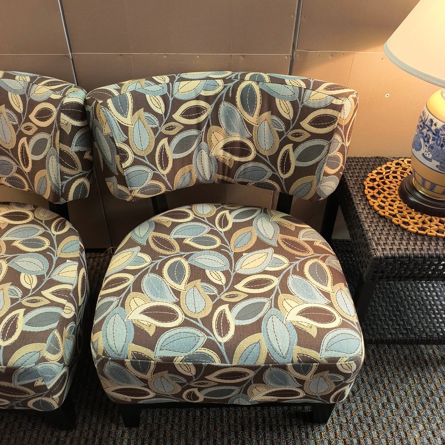 Set of floral Chairs 1/2/26