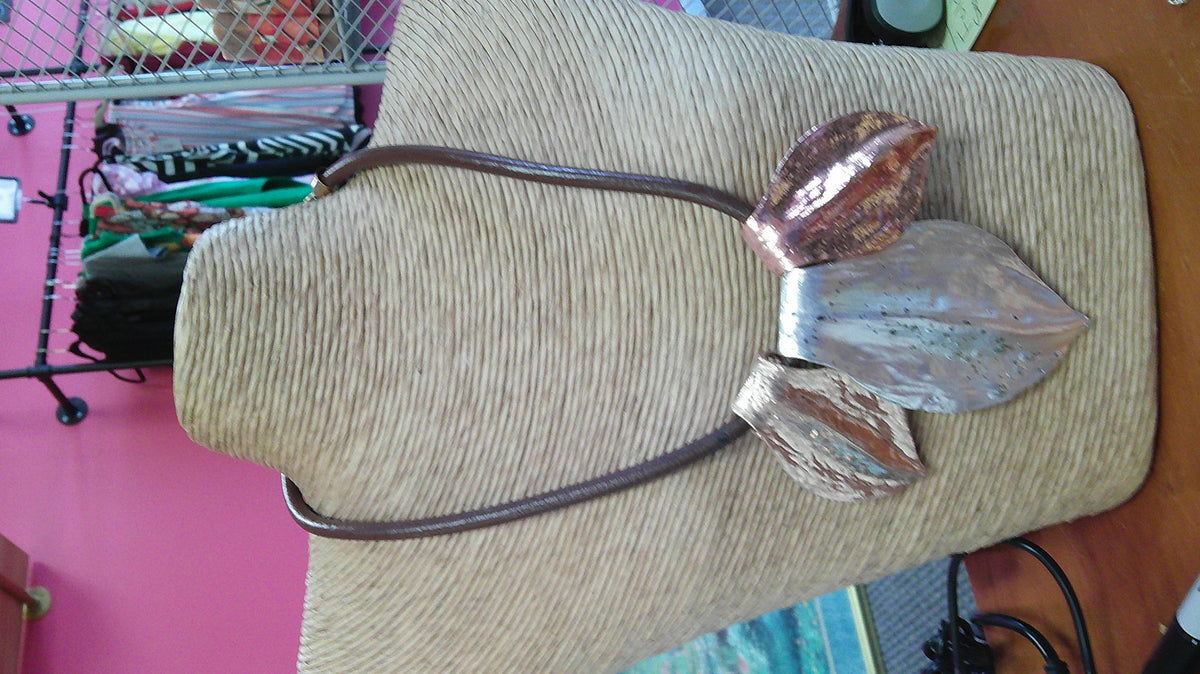(P)leaf necklace 9/17/26
