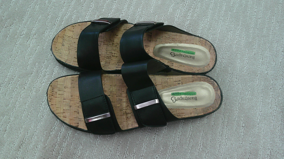 D)Baretraps sandals 11 9/23/26