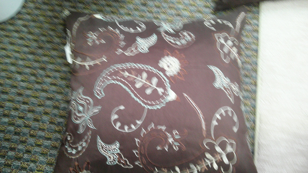 (D) Brown Series Throw Pillows 10/23/26