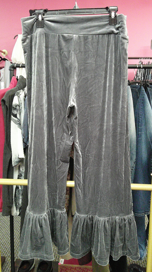 (D) Matilda Jane g velvet L pants 10/8/26