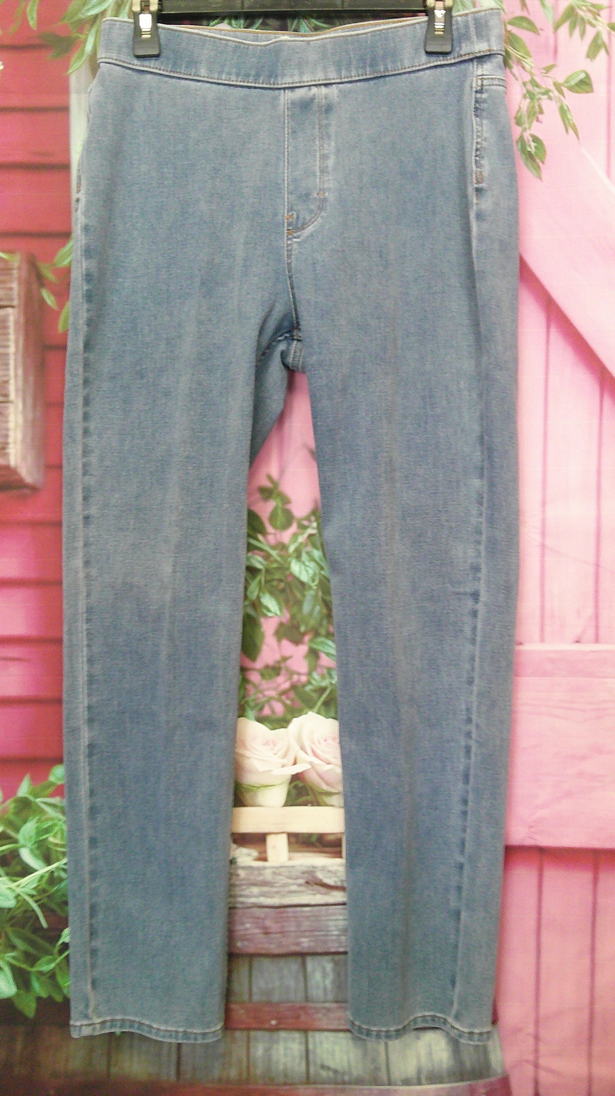 (D) Soft Surroundings M Jeans 9/24/26