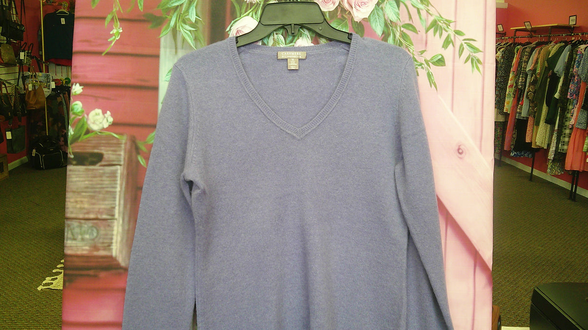 (D) Cashmere Blue Sweater M 9/18/26