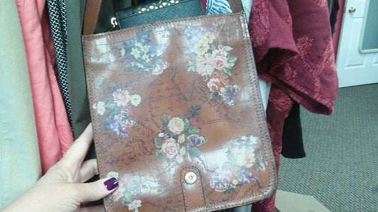 (D) Patricia Nash Leather Bag 10/2/26