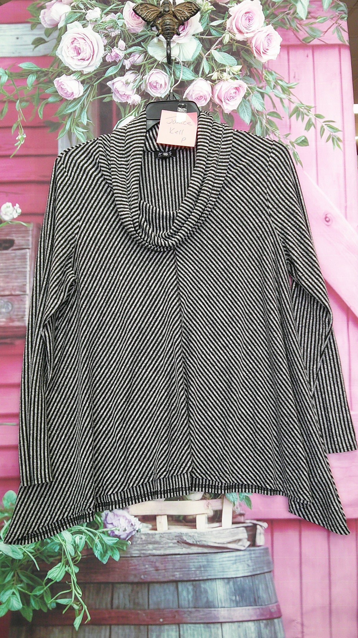 (P) Jones 1X striped scarf top 10/29/26