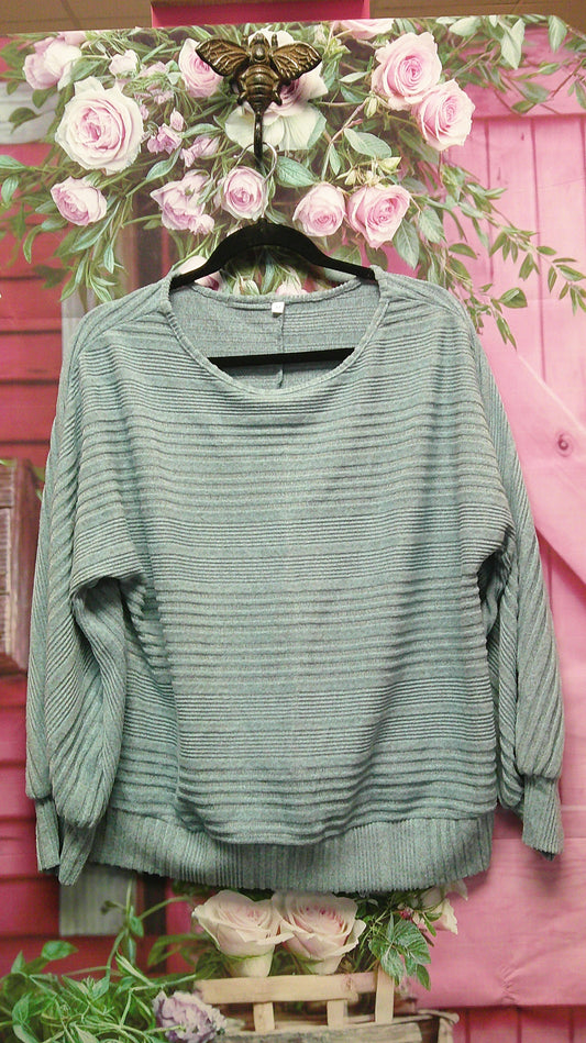 (D) Green Womans Top M 9/11/26
