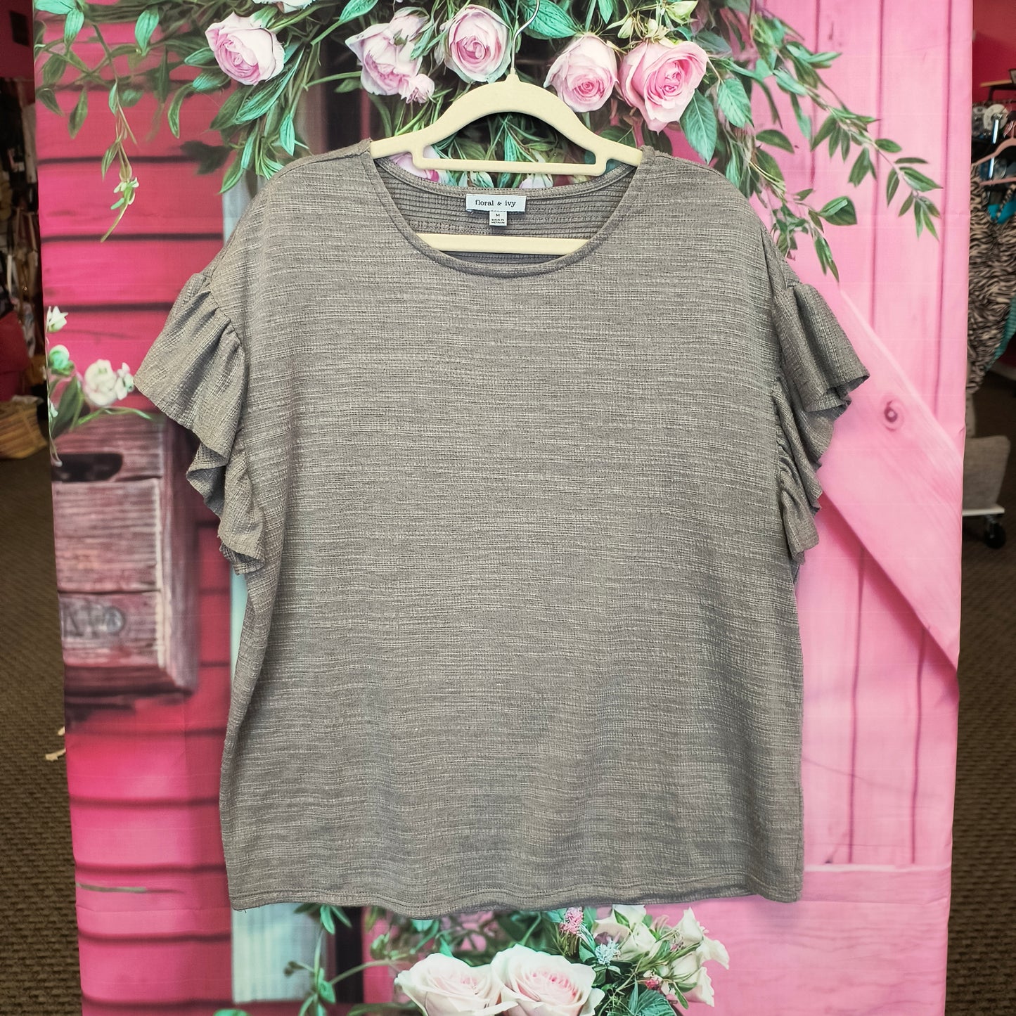 Floral & Ivy top M 7/8/26