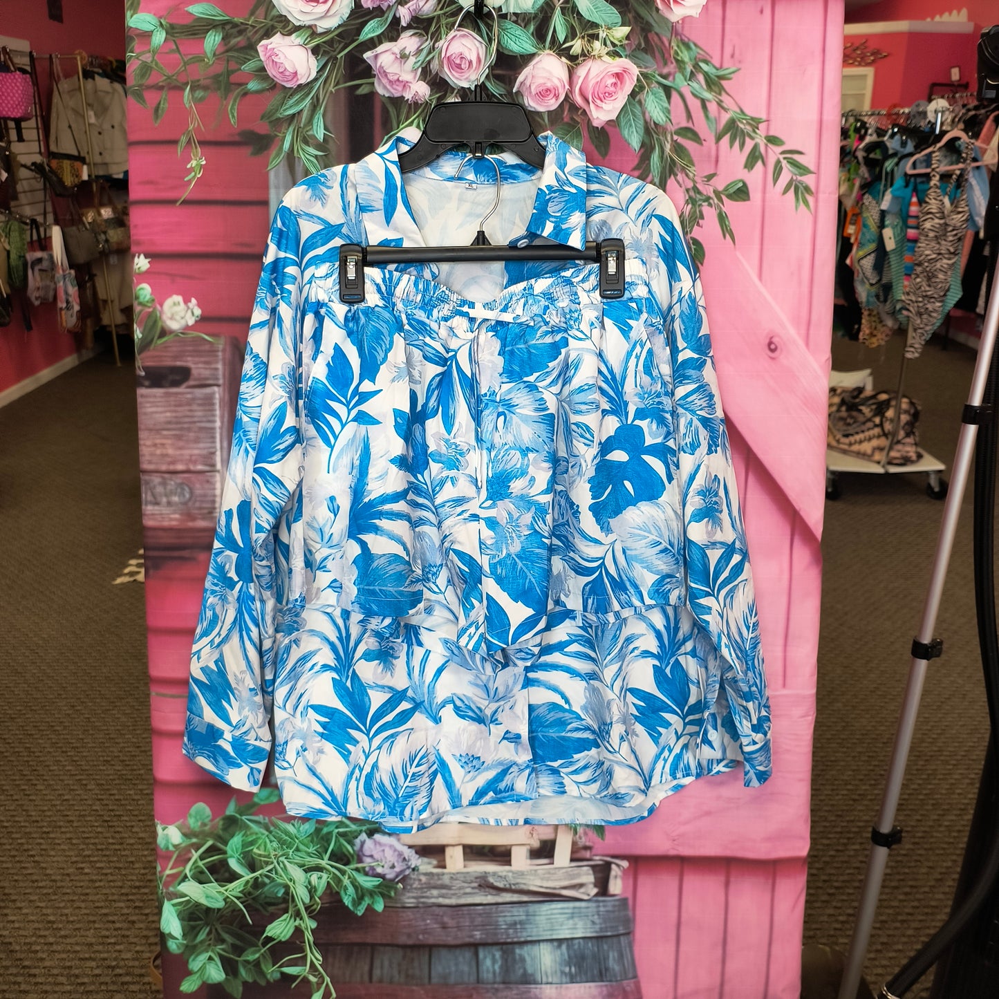 Blue/white set XL 8/7/26