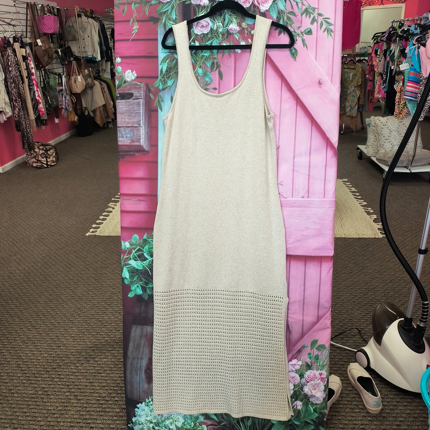 Universal thread dress XL 7/24/26