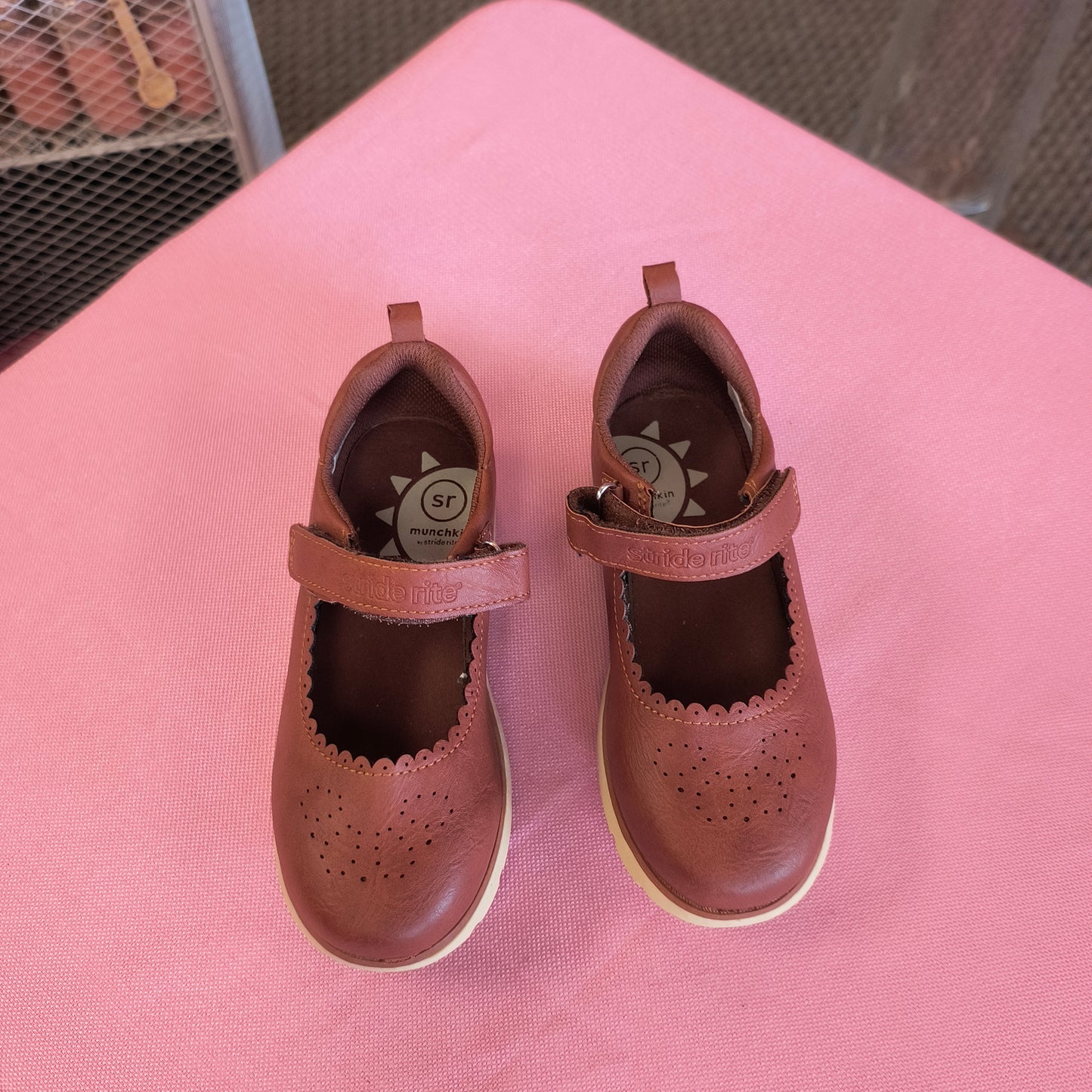 Stride Rite Sophia Toddler Girls Brown Mary Jane’s Size 12M 7/18/26