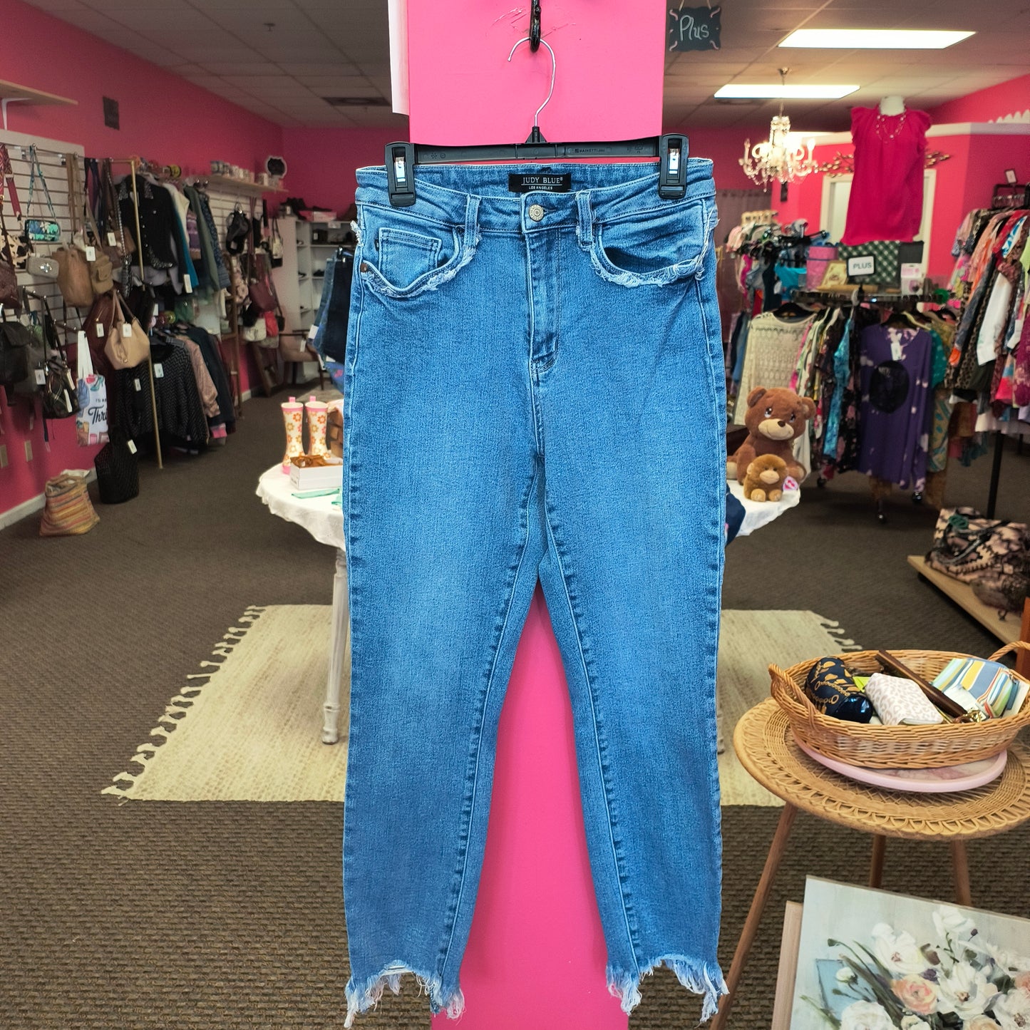 Judy blue jeans 7/28 6/12/26