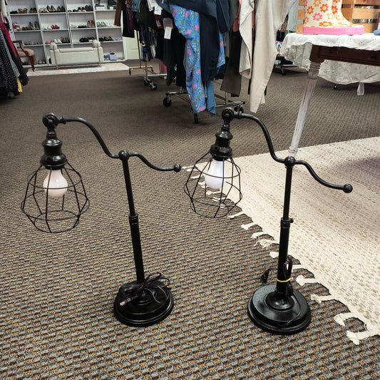 Set of 2 lamps 6/3/26