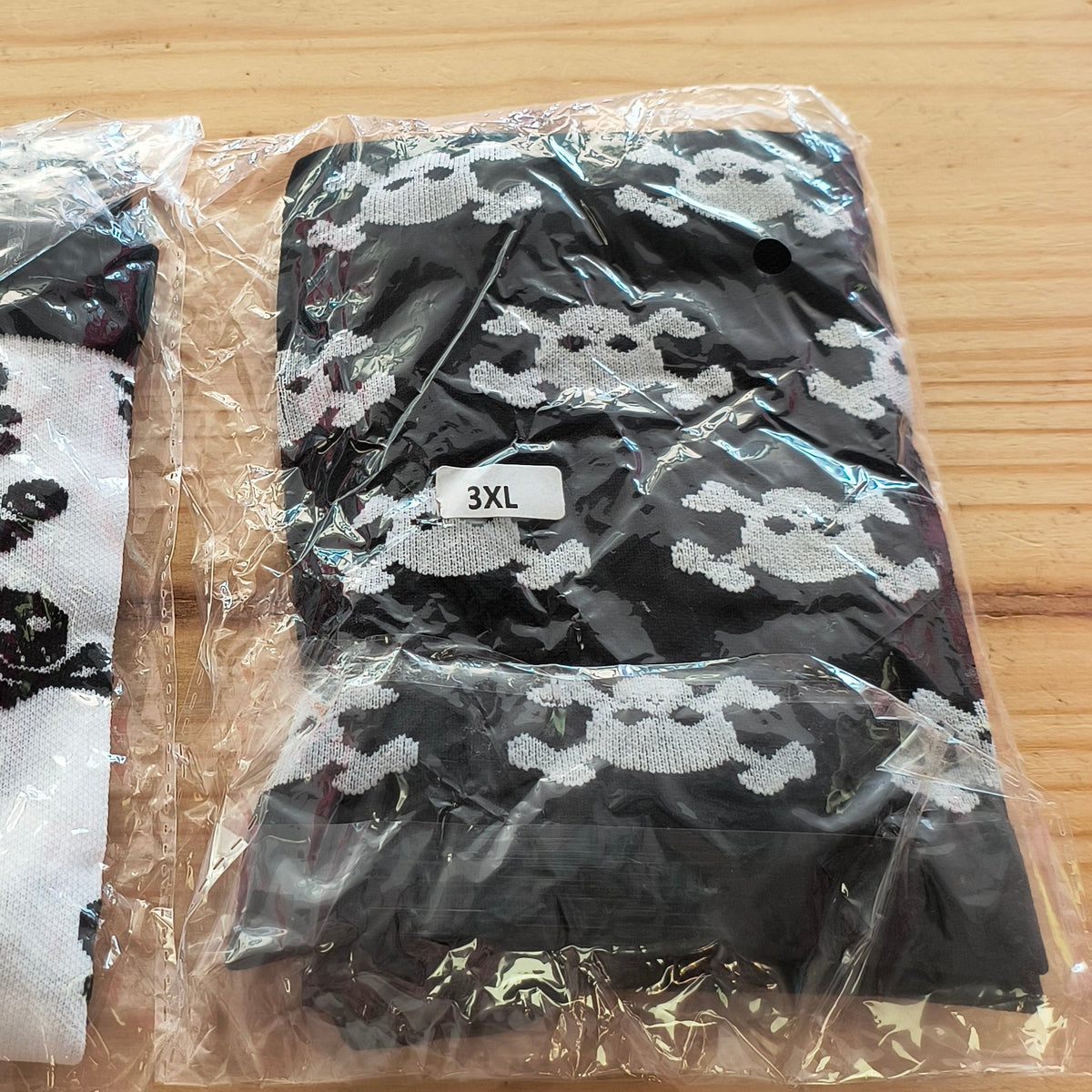 P)skull knee-high 3X 10/1/26