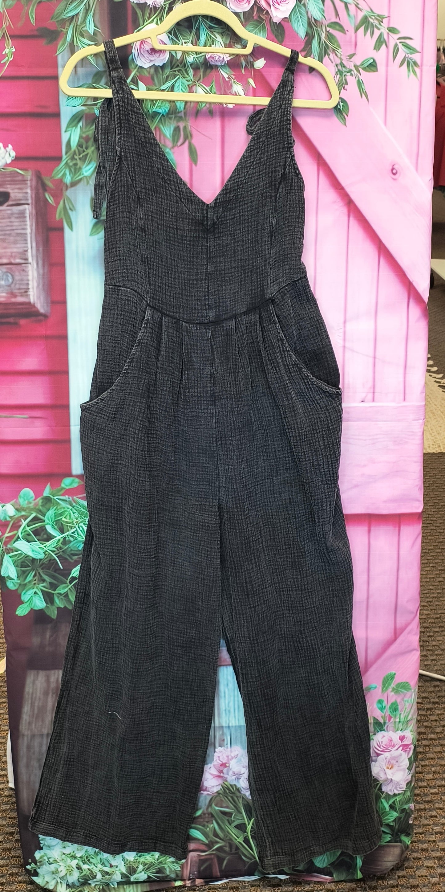 Eesome Black Jumpsuit S 7/15/26