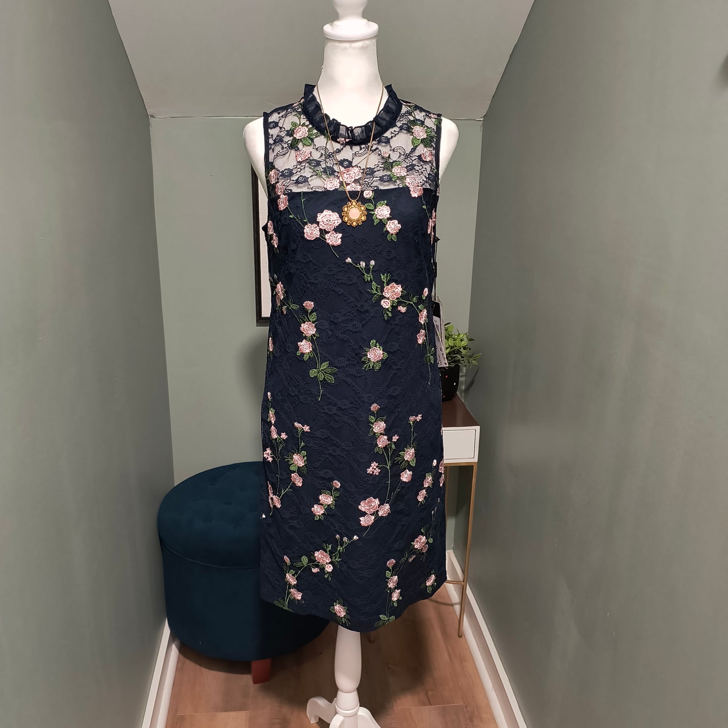 Karl Lagenfeld Paris blue Embroidery Dress Size 4 NWT