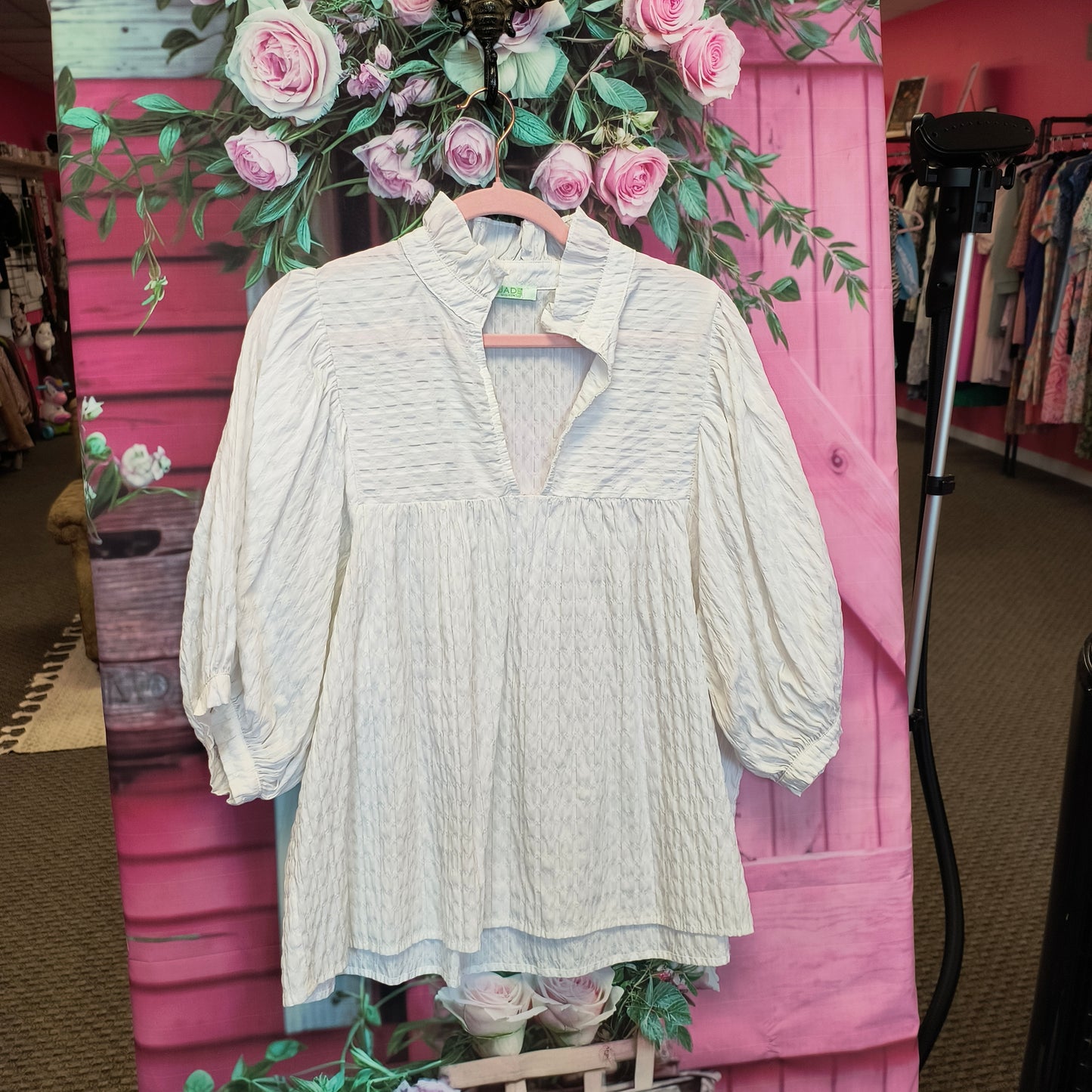 White Jade top L 8/7/26
