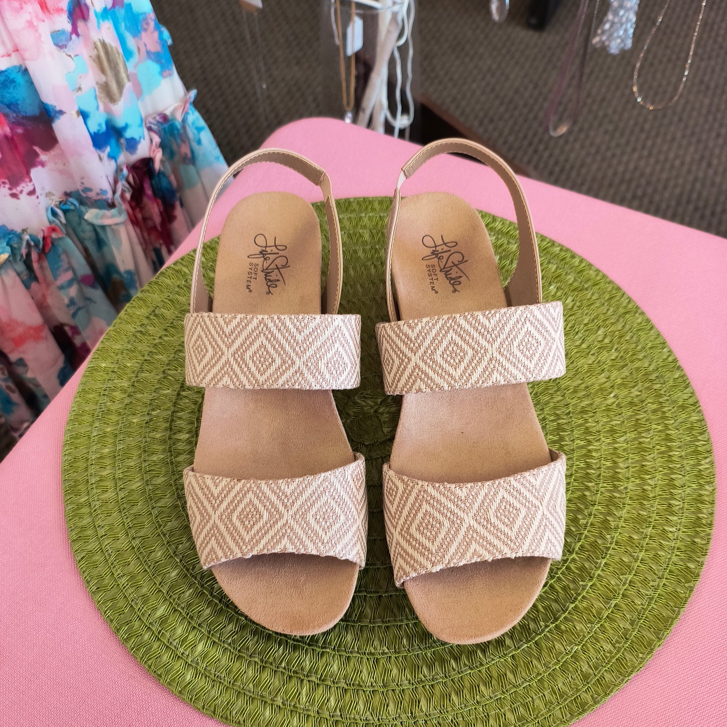 Life Stride Marcella sandals 10 6/4/26