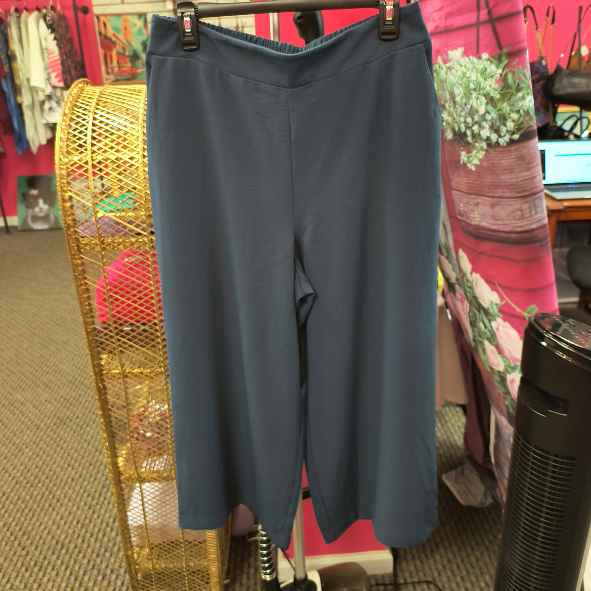 D)Nine West crop pants L 10/2/26
