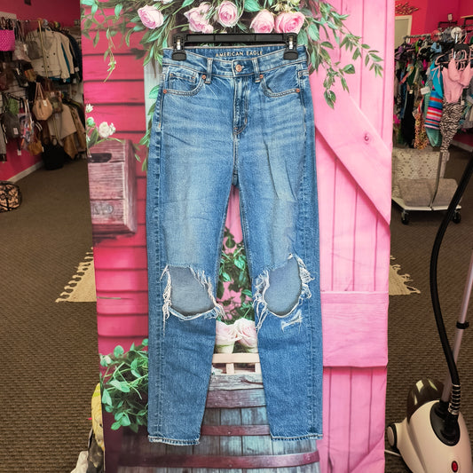 American eagle mom jeans O 7/23/26