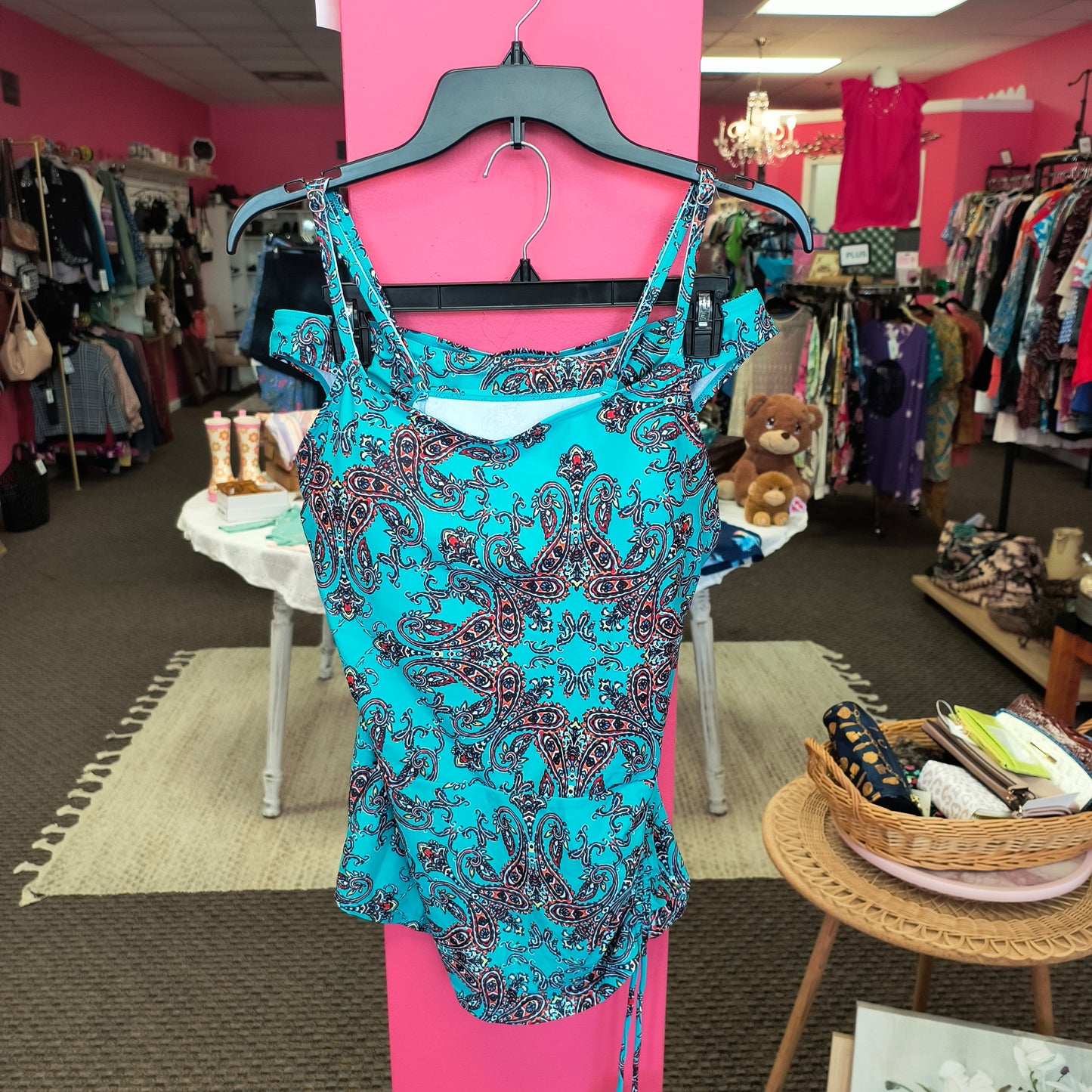 Turquoise tankini L 6/13/26
