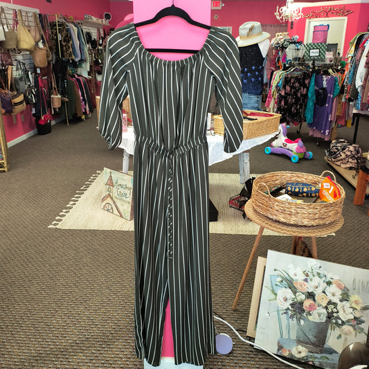 Haute Monde jumpsuit S 5/23/26