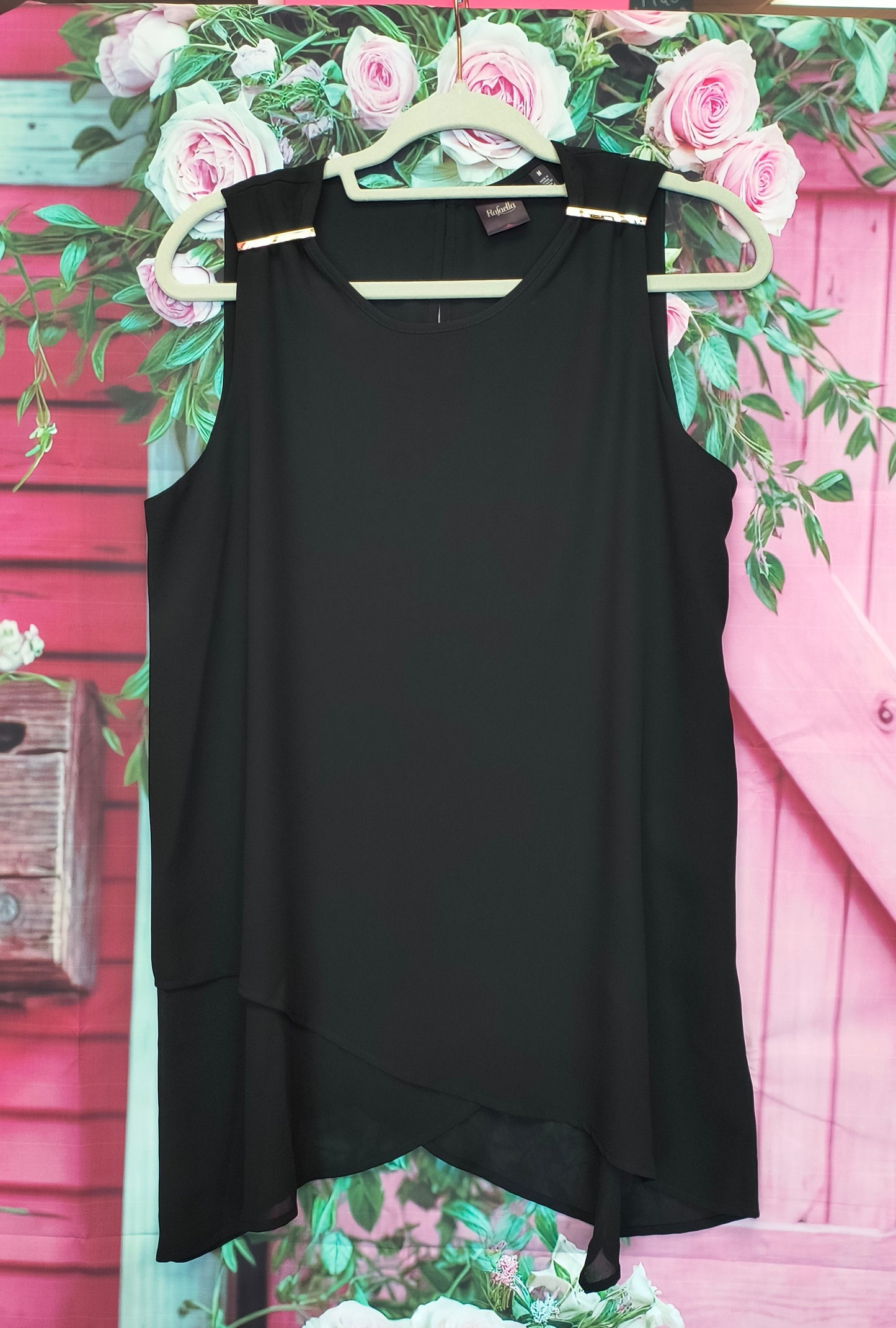 Rafaella black top M 6/26/26
